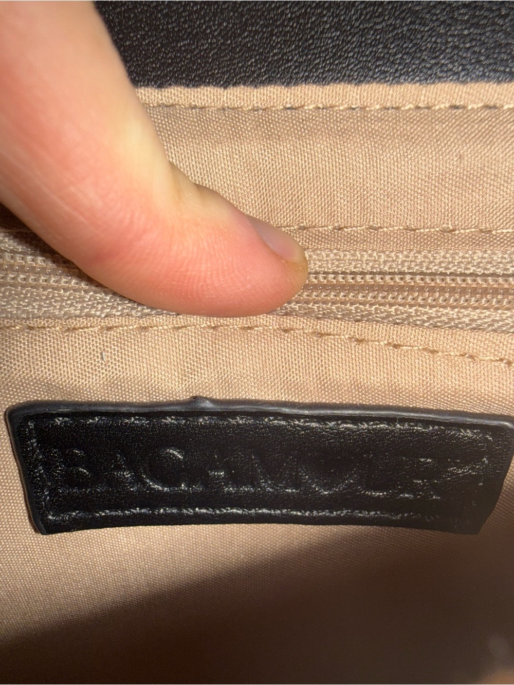 Black Handbag - Picture 7 of 7